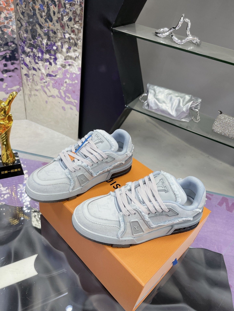 Louis Vuitton Sneakers